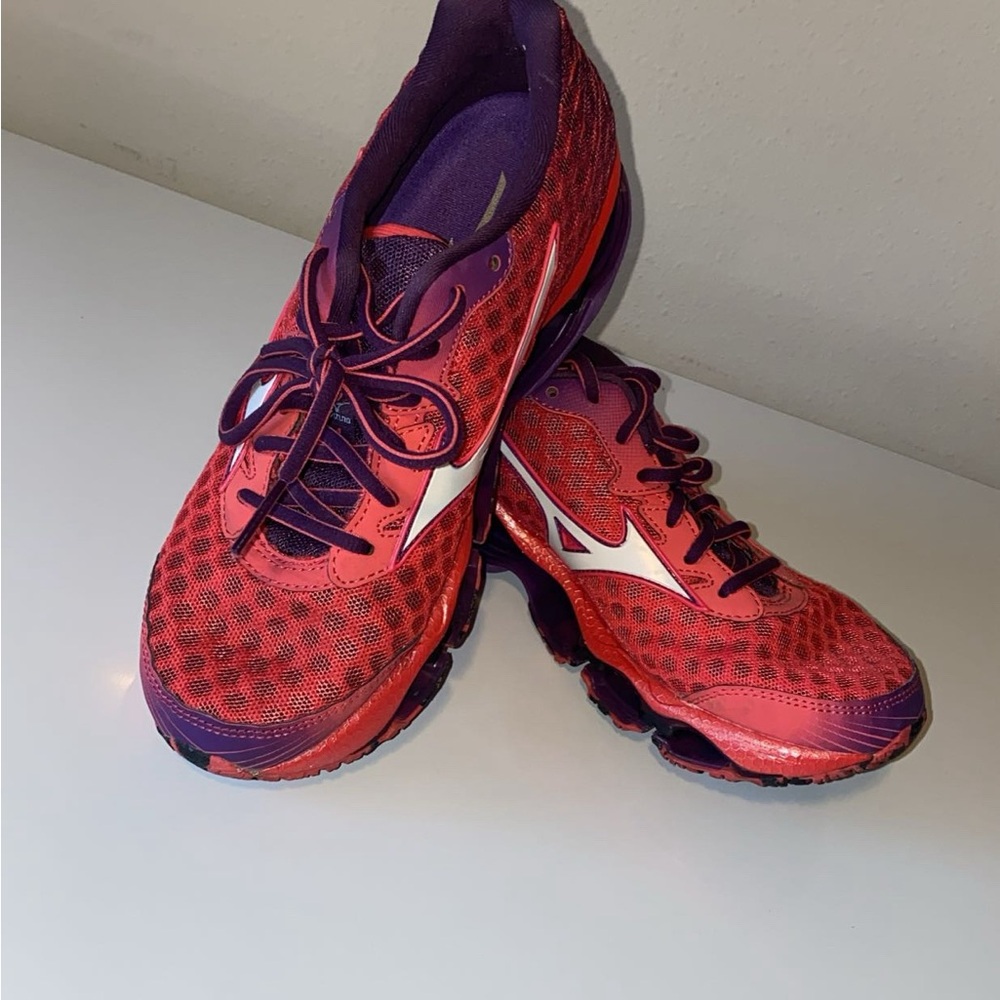 Mizuno Wave Prophecy size 6.5